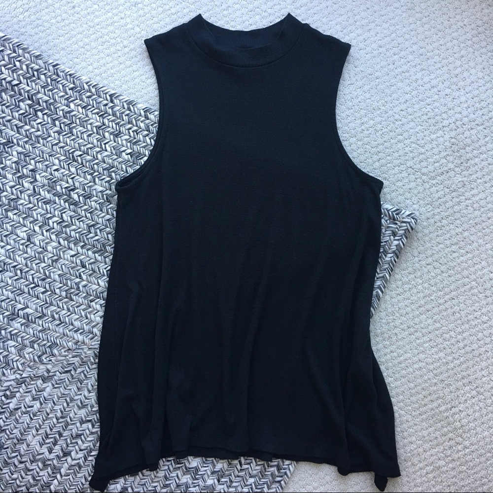 Mossimo - Sleeveless Flowy Mock Turtleneck Tunic